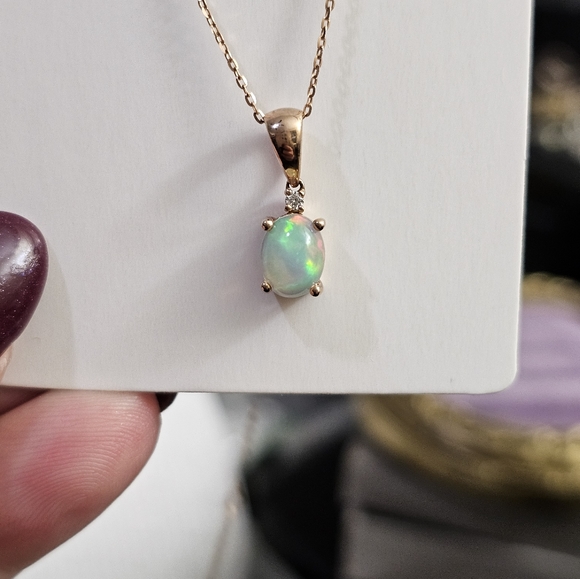 10k opal necklace - AMAZING COLORS! Rose gold. You don't see that often! There's - Picture 6 of 10